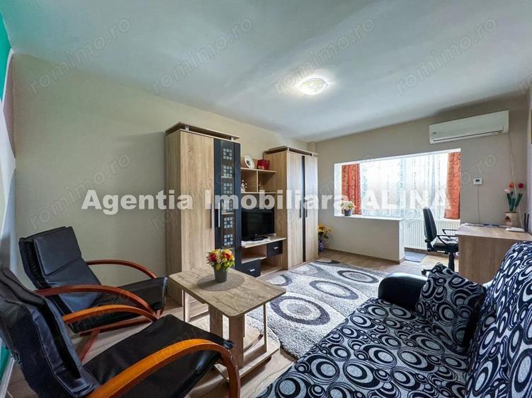 Garsoniera in Deva, zona Dorobanti, 28 mp, decomandata, etaj 3. - 9