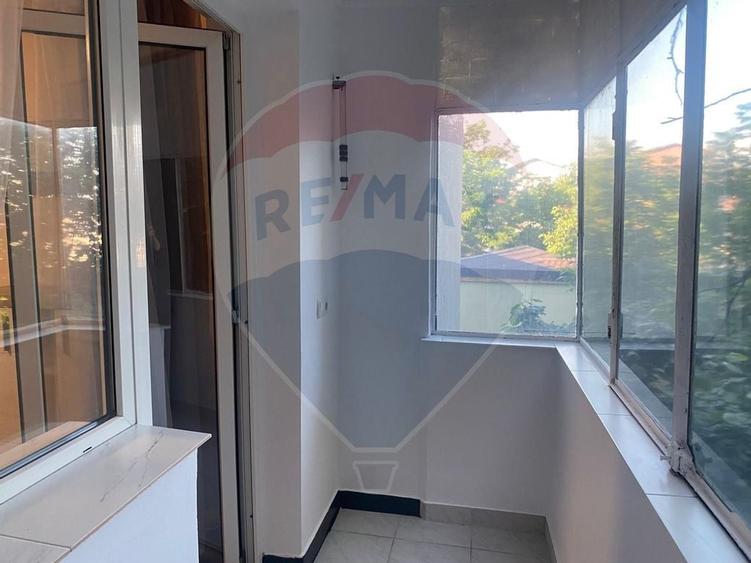 Apartament de inchiriat in zona Stadionului Rocar - 12