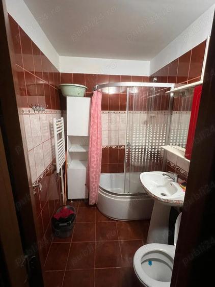 Inchiriez garsoniera - 4