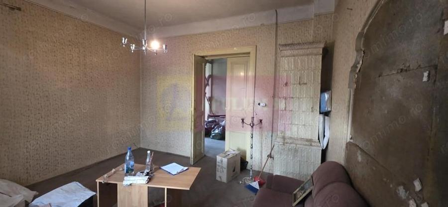 Apartament 6 camere in casa, Campina zona centrala - 4