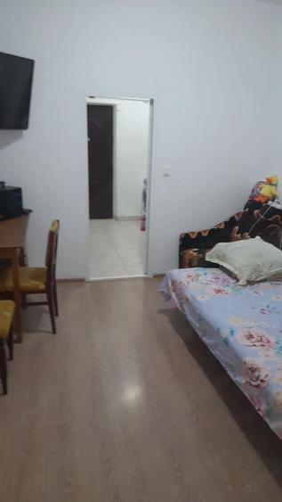 Inchiriez garsoniera - 3