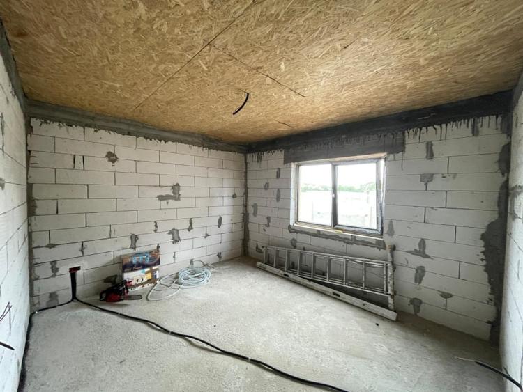 Casa semifinisata parter cu teren de 400mp in apropiere de Centura Craiova Nord - 9