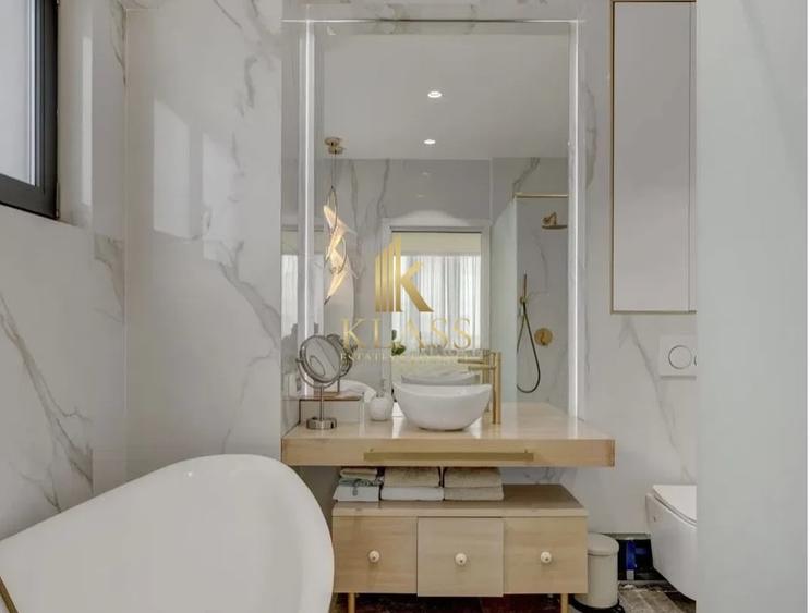 Apartament cu 4 camere decomandat, mobilat în Iancului