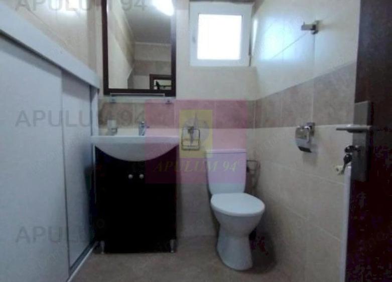 Casă cu 5 camere cu Teren 229 Mp în Mușcel