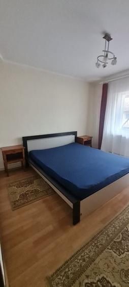 Apartament cu 2 camere decomandat în Carpați 2