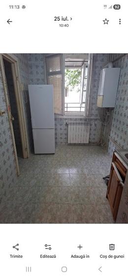 Apartament cu 3 camere decomandat în Drumul Taberei