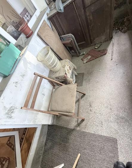 Apartament cu 3 camere semidecomandat în 7 Noiembrie