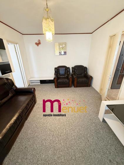 Apartament cu 2 camere semidecomandat în Neptun