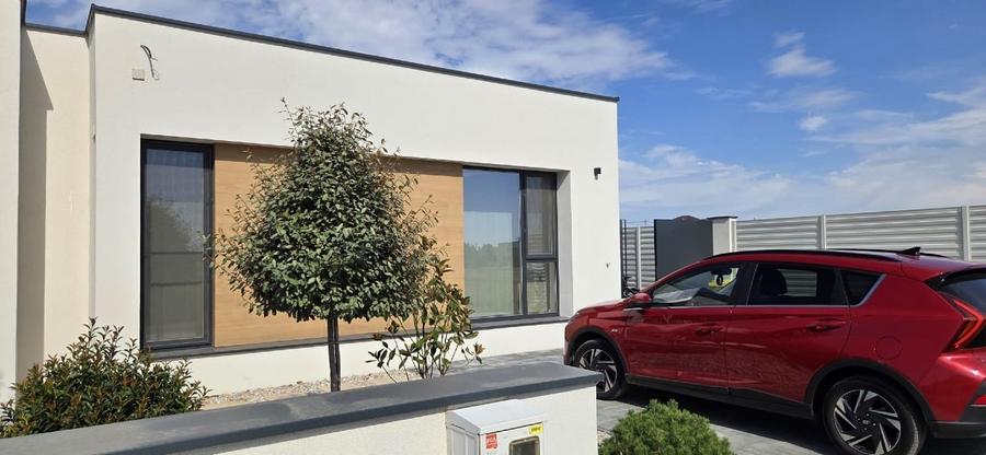 Duplex cu 4 camere cu Canalizare în Dumbrăvița