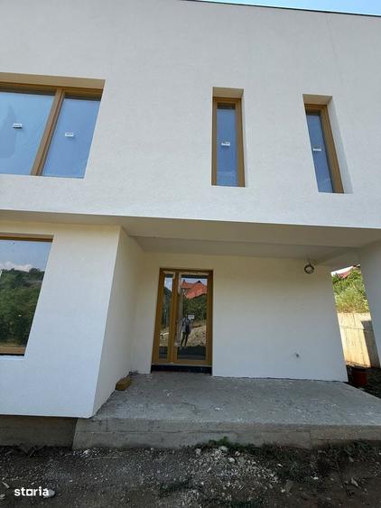 Casa noua Corunca P+E, str Rasaritului - 7