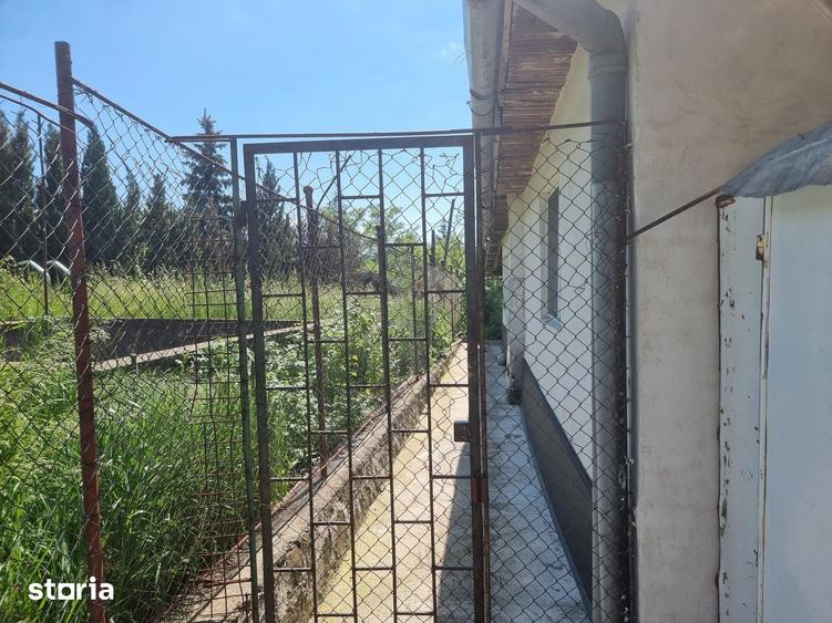 Casă cu 2 camere cu Teren 612 Mp în Moroeni