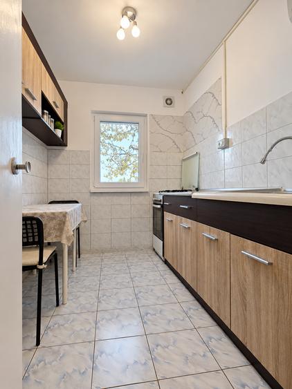 Apartament cu 3 camere decomandat în Ultracentral