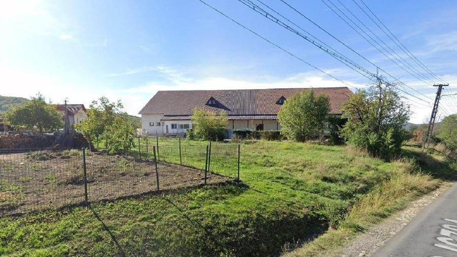Spațiu industrial, de 1,044 mp, în Tigveni