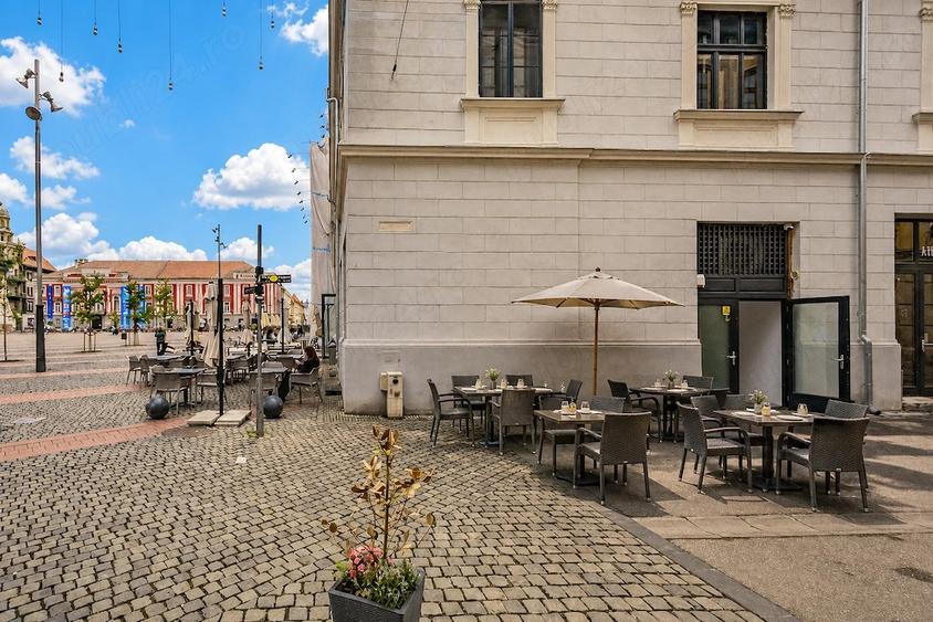 Spațiu comercial, de 95 mp, în Central