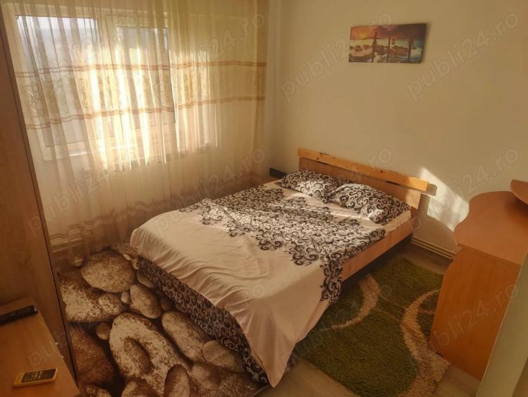 Inchiriez apartament 2 dormitoare Faleza Nord termen scurt sau lung - 2