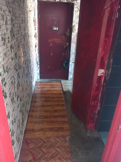 Inchiriez Apartament 2 camere , Zona Nord Republicii , Rm.Valcea , Doar la muncitori sau la zi / ora - 4