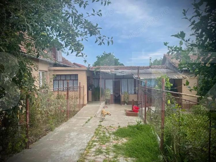 Proprietate de vanzare, 271 mp, zona Subcetate - 6