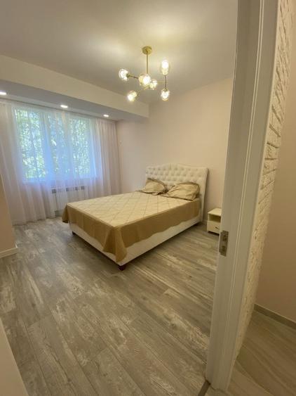 1 camera totul lux - 3