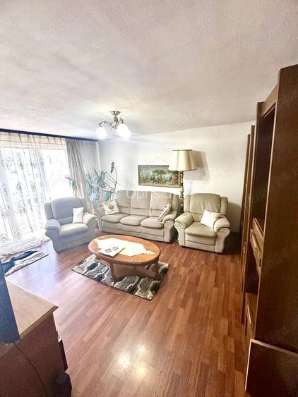 Apartament spa?ios de vanzare 4 camere Apartament spa?ios de vanzare 4 camere