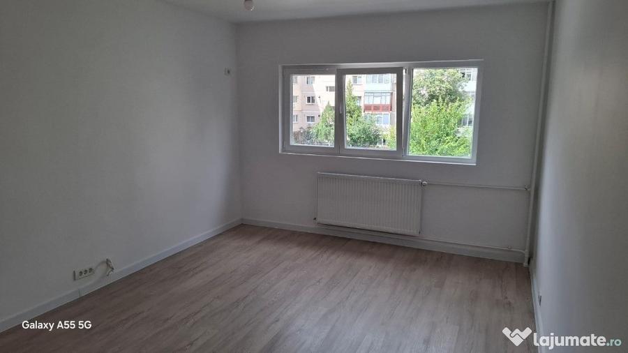 Apartament 3 Camere Decomandat, Renovat  bloc 1979 - 7