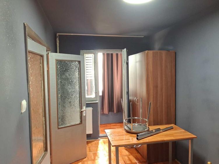 Inchiriez apartament 2 camere - 6