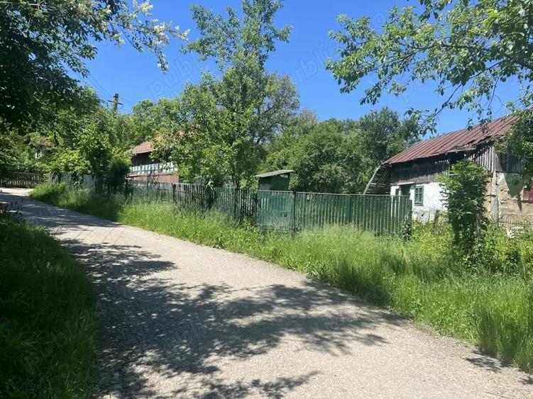 Casa ?i teren de vinzare - 14