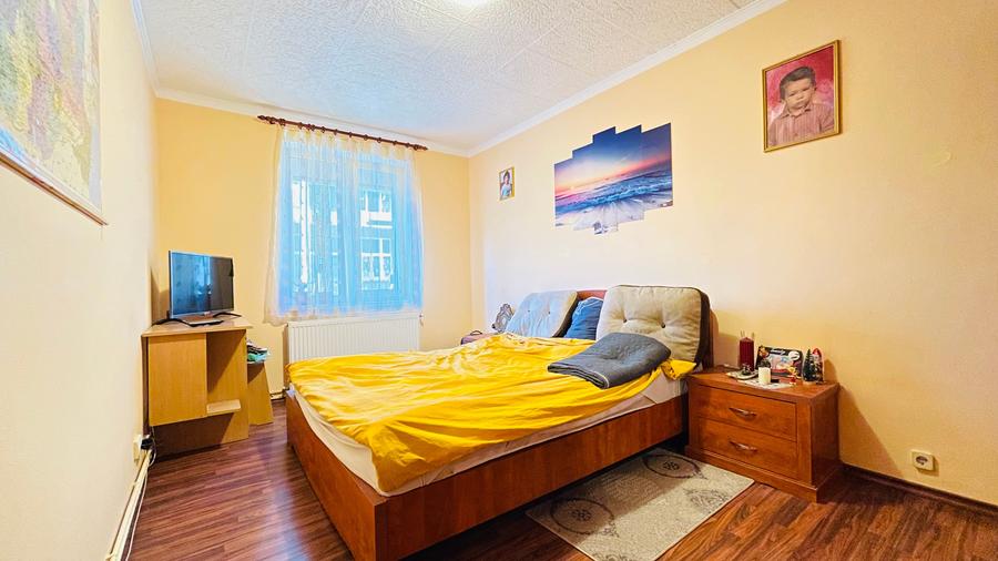 Apartament de vanzare decomandat cu 2 camere - 5