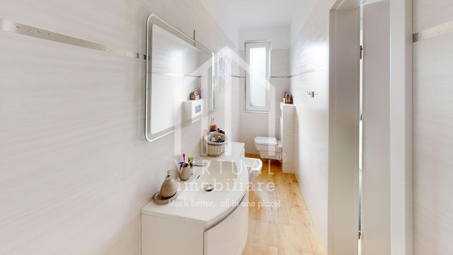 Casa de tip cvadruplex, 4 camere, 79mp utili, curte 70mp, 2 parcari - 8