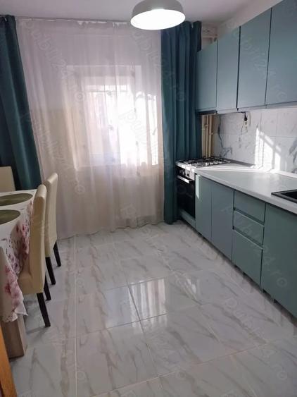 Proprietar vand apartament cu 4 camere etajul 1 pe strada Irlanda, zona Lipovei - 7