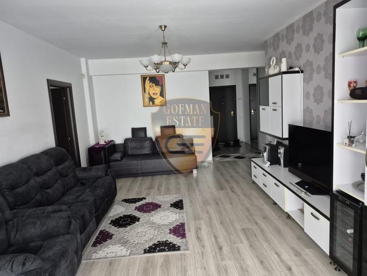 3 camere, Tomis Plus, 91 mp, parcare, 2 bai, 2 balcoane, et 1/5, complet mobilat - 1