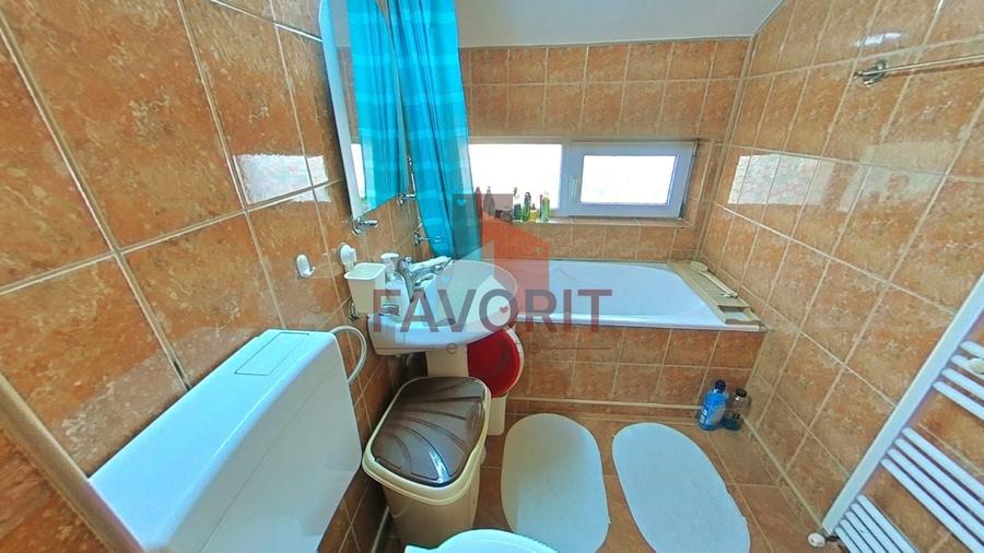 Apartament 2 camere în vilă regim P+2 | centrala proprie | mobilat | - 8