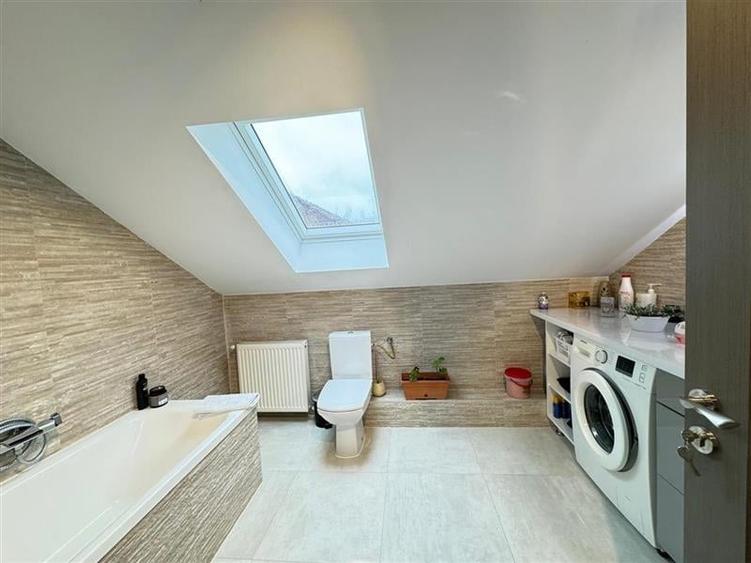 FILM&Tur 3D!Locuinta rafinata, arhitectura cu personalitate,asezare cautata,Live - 24