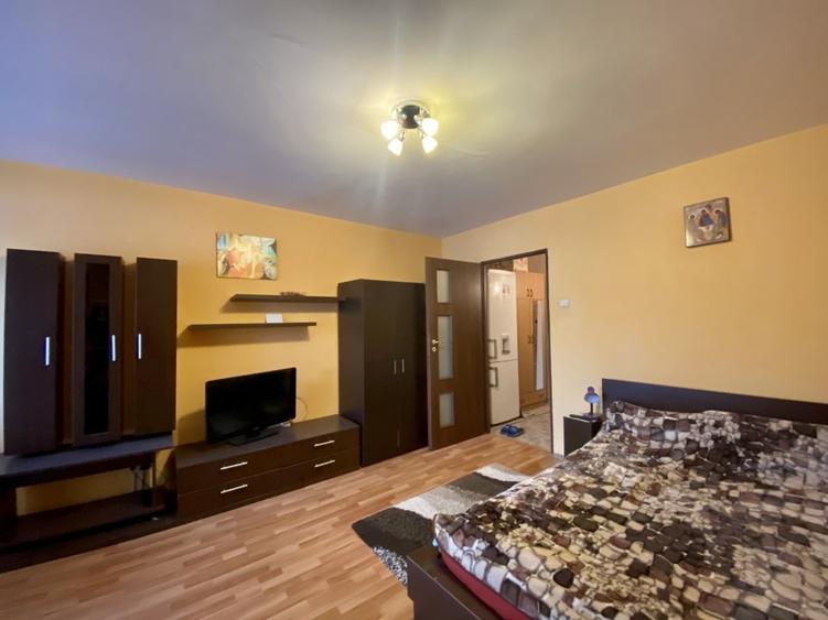 Garsoniera de inchiriat Militari-Lujerului - 1