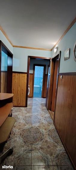 Apartament 4 camere str.Primaverii etaj 2 - 12