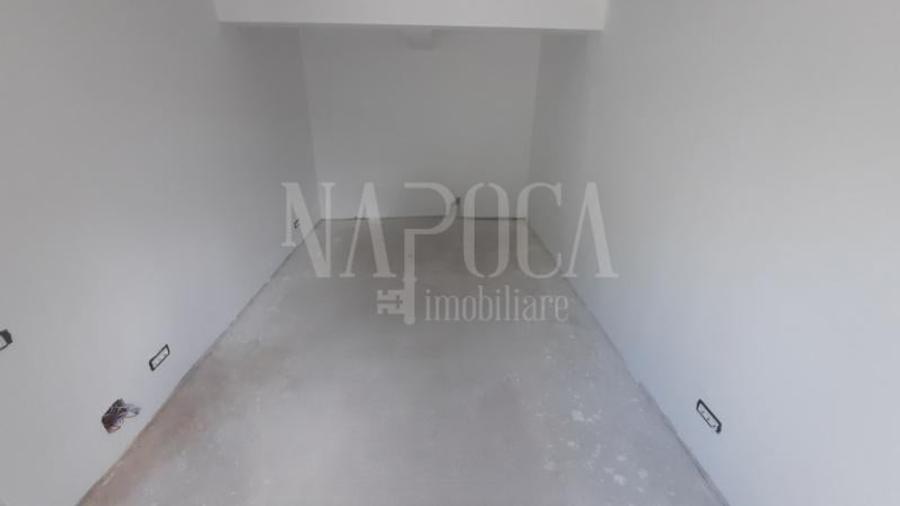 Birou de vanzare in Floresti - 16