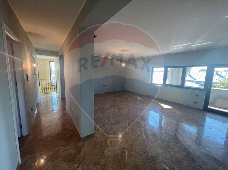 Casa / Vila 6 camere Rastoaca - 11