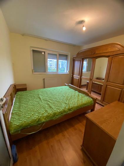 2 decomandate ETAJUL 2, centrala, termopan, izolat,  22 DECEMBRIE - 6