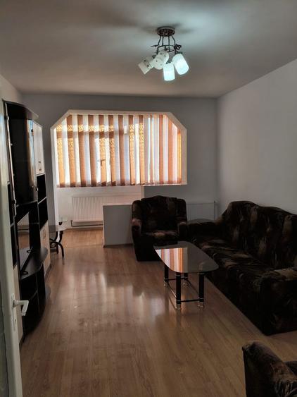 Apartament 2 camere Zona Garii Fagaras - 14