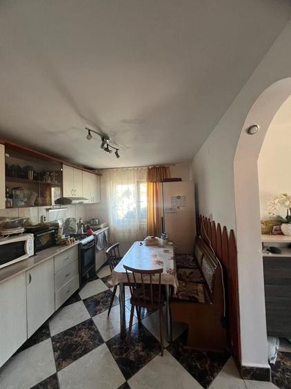 Casa de vanzare in Husasau de Cris, 956mp teren, - 3