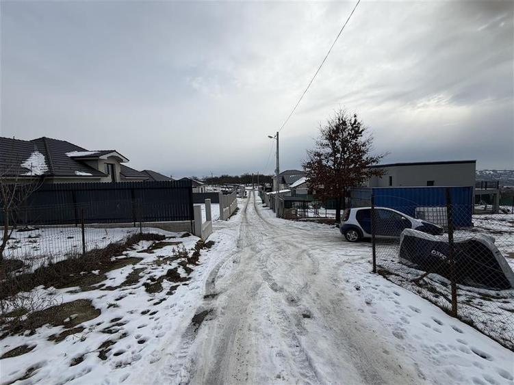 Teren intravilan str. Vantului - 2