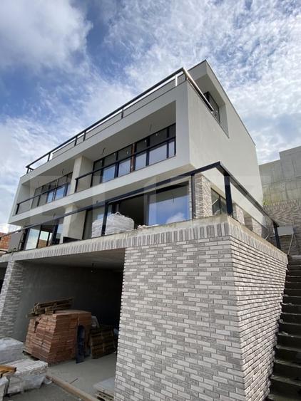 Duplex exclusivist cu panorama spectaculoasa in cartier Europa - 1