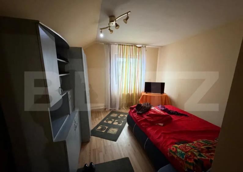 De inchiriat apartament cu 3 camere, la parter, cu terasa si - 4