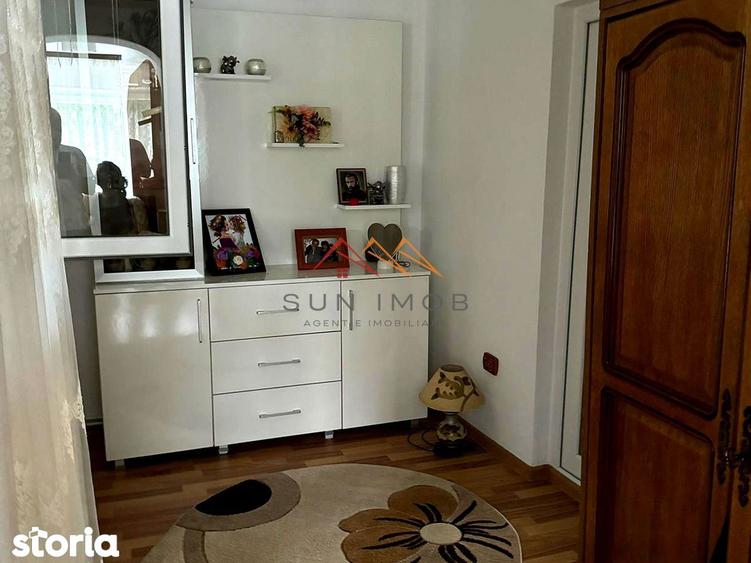 Casa 4 camere, anexe, recent renovata, foisor, teren 781mp, Izvoru, DB - 7