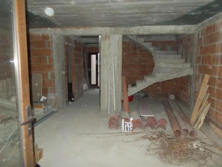 Duplex, Beregsau Mare, P+E, 5 camere, 116mp util,teren 400mp - 11