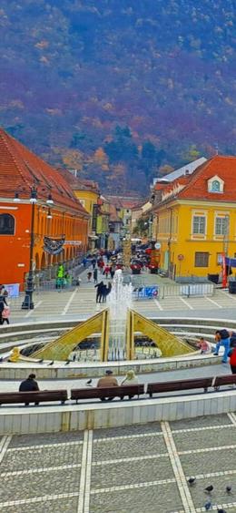 Casa individuala- langa Piata Sfatului - 1