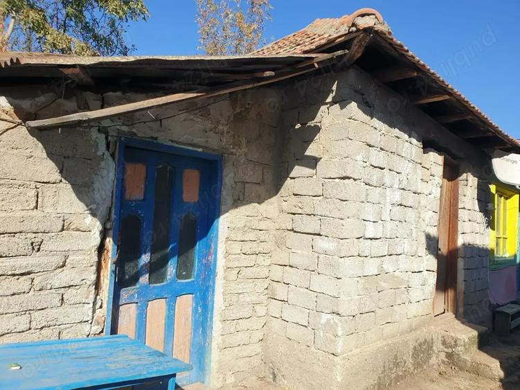 Casa batraneasca intravilan - 3