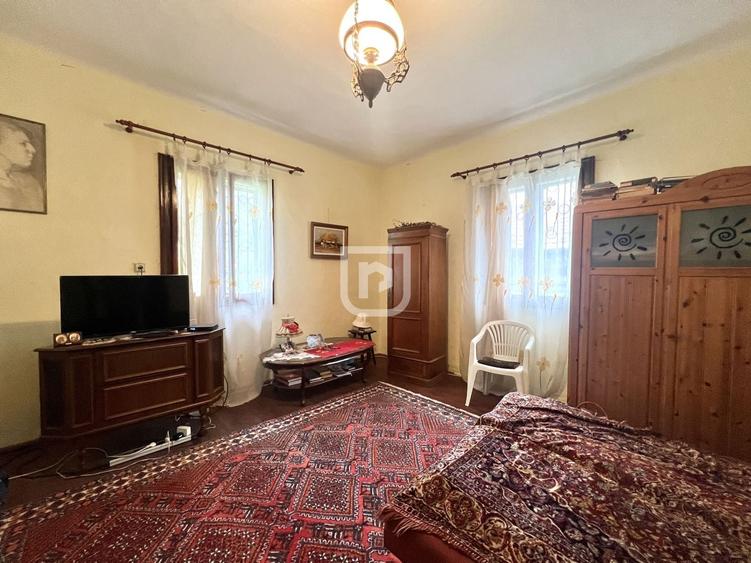 Casă individuală cu 4 camere cu Teren 904 Mp în Bucșoaia