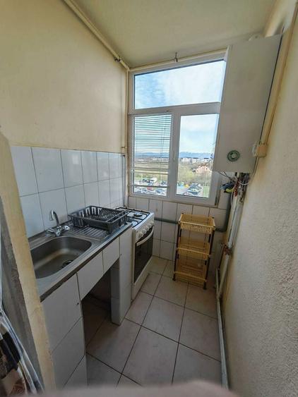 Garsoniera decomandata la intrare in Sibiu - str. ONCESTI - 4