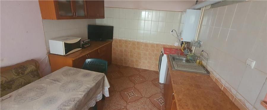 Oferta ! Imobil P+1 ?n zona Lupeni (reper supermarket Profi ) - 25