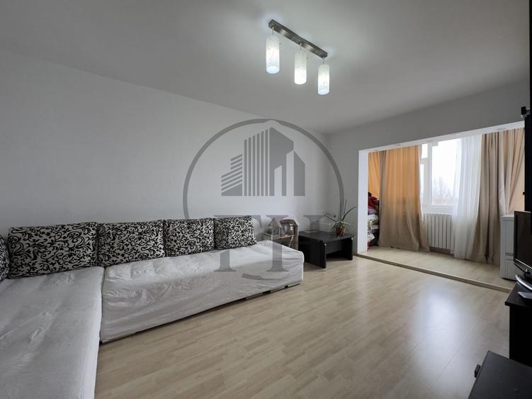 Apartament 2 camere de vanzare Constanta, Zona Tomis Nord - 3